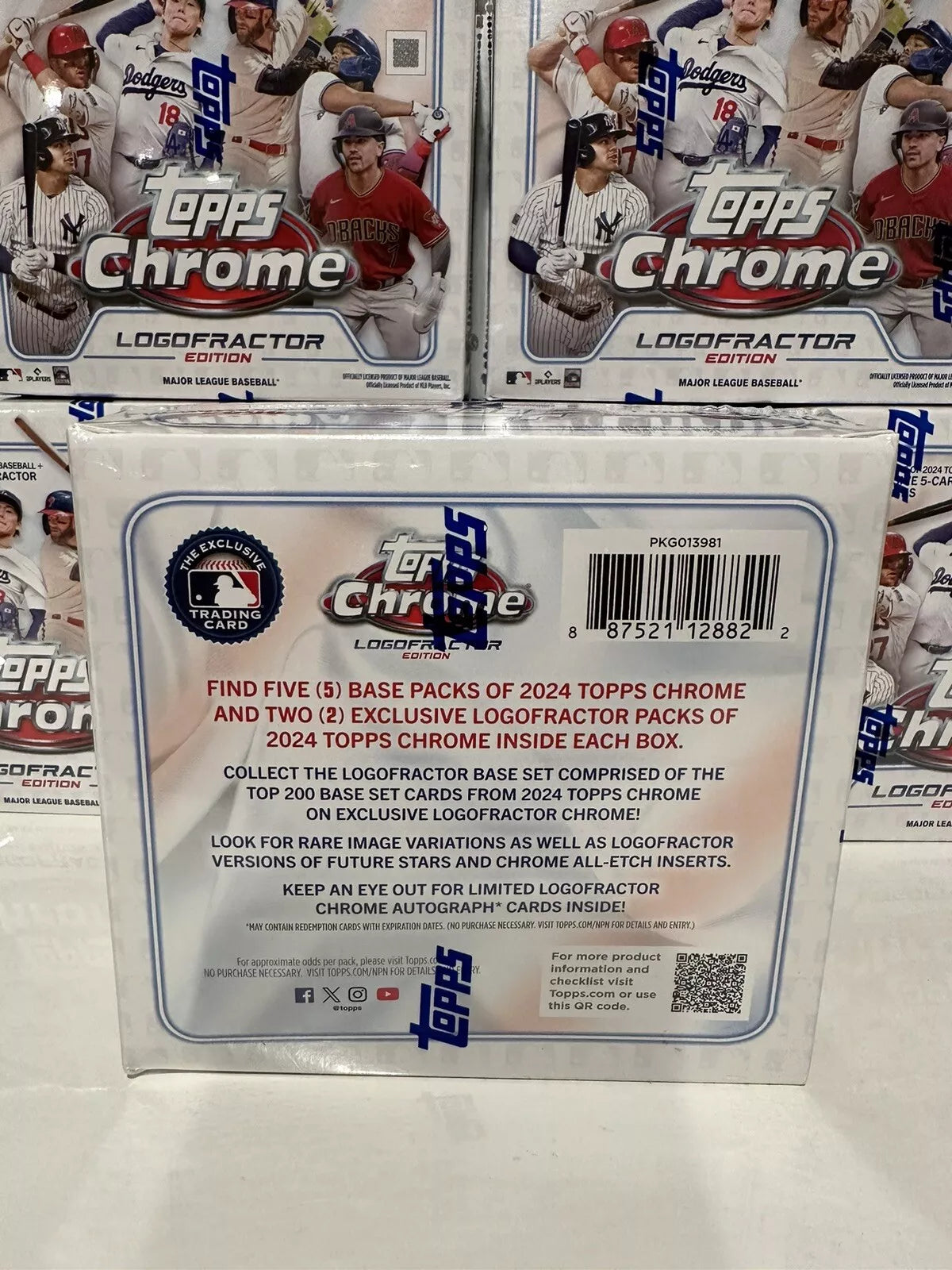 2024 Topps Chrome Logofractor Baseball Hobby Box